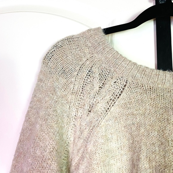 Torrid Cream Vegan Soft Cashmere Sweater Pullover Crewneck, Stretch NWT 3X - Picture 6 of 14